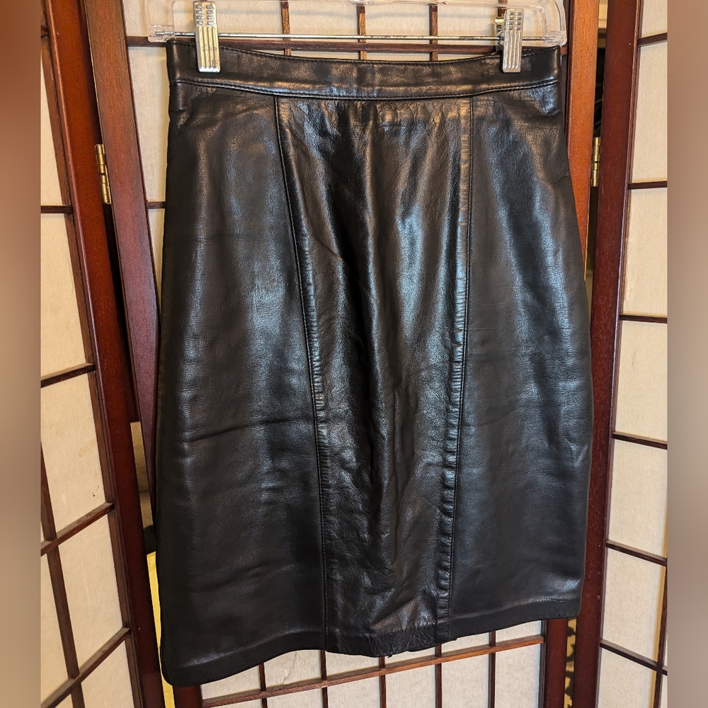 Danier vintage leather pencil skirt black waist 26" - Picture 2 of 5